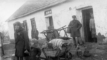 У 1933 році росіяни селилися в хати українців, де ще лежали тiла — історикиня