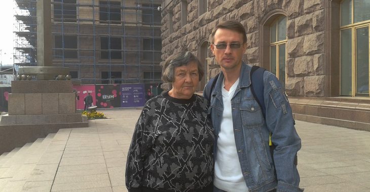 Мама Надії Савченко досі добивається довідки про участь доньки в АТО Мама Надії Савченко досі добивається довідки про участь доньки в АТО