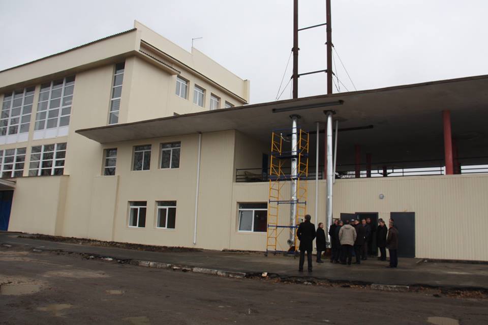У Рубіжному та Лисичанську відремонтували пошкоджені від обстрілів вокзали