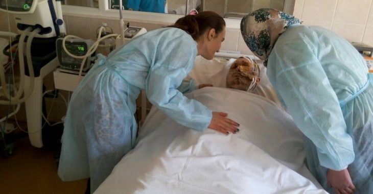 У Дніпропетровську в реанімацію потрапив боєць з ураженим мозком і без зору У Дніпропетровську в реанімацію потрапив боєць з ураженим мозком і без зору