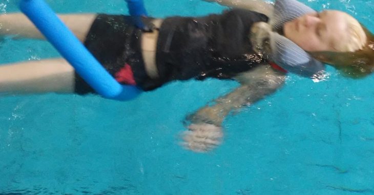 Волонтерка «Госпітальєрів» Яна Зінкевич вже вчиться плавати в Ізраїлі Волонтерка «Госпітальєрів» Яна Зінкевич вже вчиться плавати в Ізраїлі
