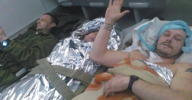 Боєць ЗСУ написав, що після 3 операцій їде до лікарні на підлозі в електричці Боєць ЗСУ написав, що після 3 операцій їде до лікарні на підлозі в електричці