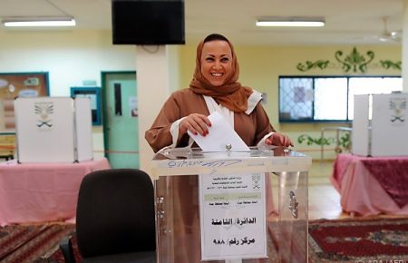 Вперше в історії Саудівської Аравії жінка стала депутатом