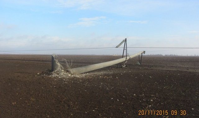 Серед активістів, що блокують доступ до підірваних електроопор, є перші побиті силовиками, — Іслямов Серед активістів, що блокують доступ до підірваних електроопор, є перші побиті силовиками, — Іслямов