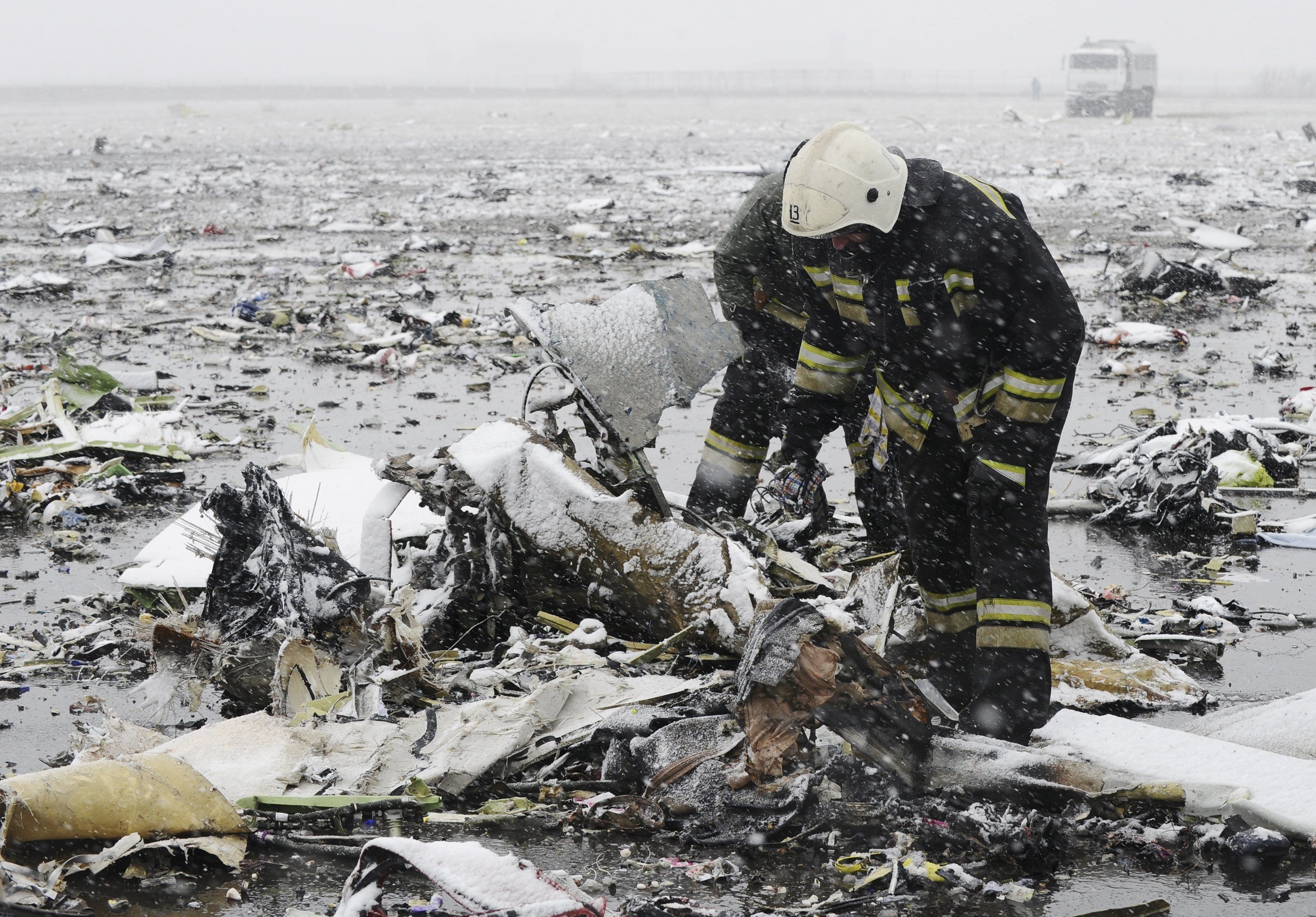С родственниками погибших в авиакатастрофе украинцев уже установлена связь, – Москаленко