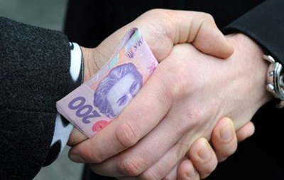 Военный комиссар требовал 12 тысяч гривен за освобождение от призова