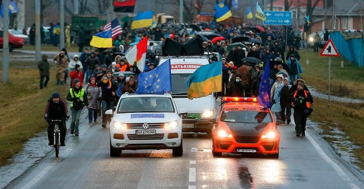 Працівники ДАЇ, які штрафували автомайданівців, розповіли про накази «зверху» Працівники ДАЇ, які штрафували автомайданівців, розповіли про накази «зверху»