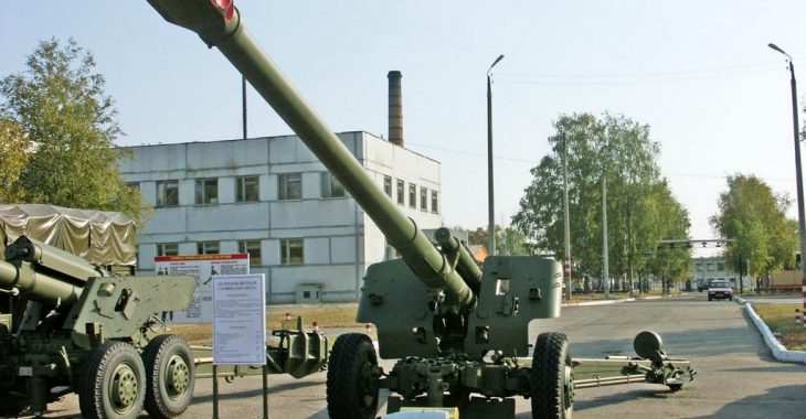 Бойовики розмістили у приватному секторі Донецька 19 од. техніки — Тимчук Бойовики розмістили у приватному секторі Донецька 19 од. техніки — Тимчук