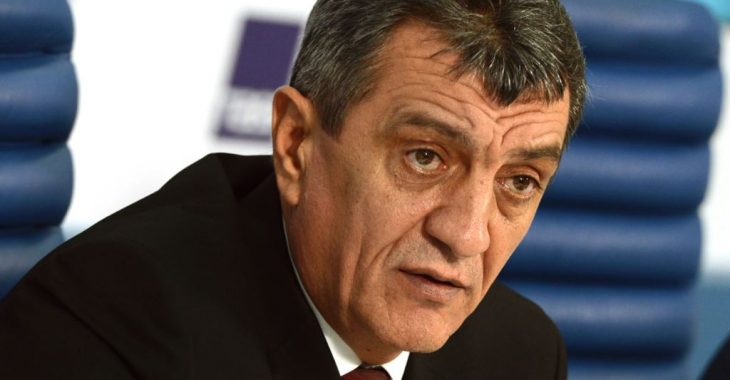Під «губернатором» Севастополя захиталося крісло? Під «губернатором» Севастополя захиталося крісло?