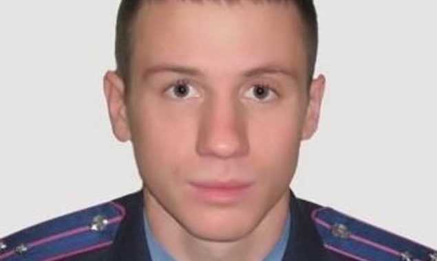 В поліції зняли фільм про вбитого у Маріуполі спецпризначенця В поліції зняли фільм про вбитого у Маріуполі спецпризначенця