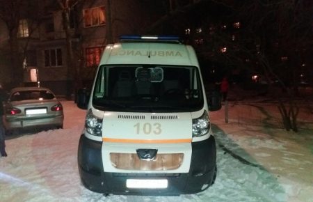 Скорые в Николаеве застревают в снегу — на машинах нет «зимней резины»