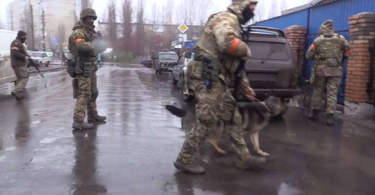 У мережі з'явилось повне відео спецоперації у Авдіївці У мережі з'явилось повне відео спецоперації у Авдіївці