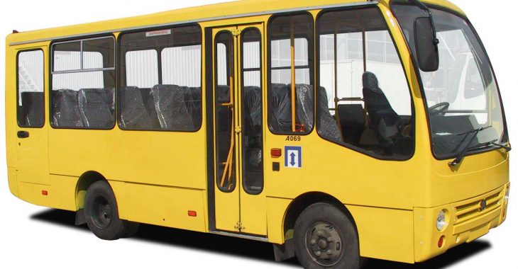 У Миколаївській області виборців масово підвозять до дільниць У Миколаївській області виборців масово підвозять до дільниць