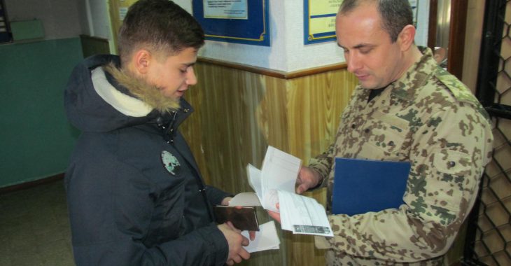 Харківські воєнкомати до березня планують поставити на облік 8 тисяч осіб Харківські воєнкомати до березня планують поставити на облік 8 тисяч осіб