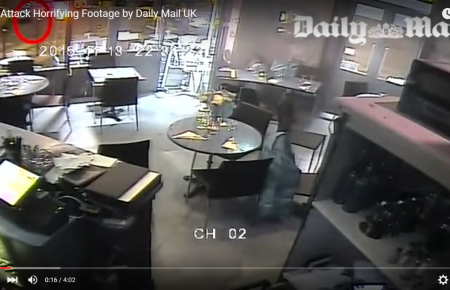 В мережі опублікували відео, зняте камерою кав'ярні під час теракту у Парижі