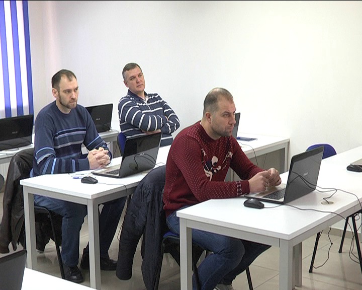 На Дніпропетровщині демобілізовані бійці стануть програмістами