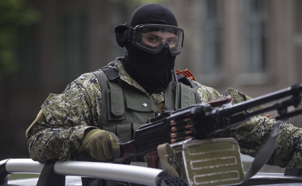 Доба на Донбасі: четверо бійців поранені, бойовики 15 разів порушили режим «тиші»