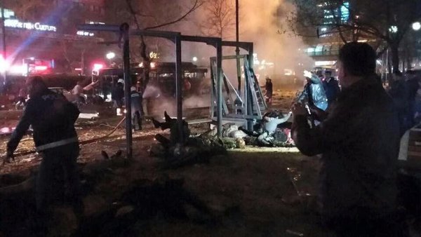 Щонайменше 29 загиблих через потужний вибух в Анкарі, — ЗМІ