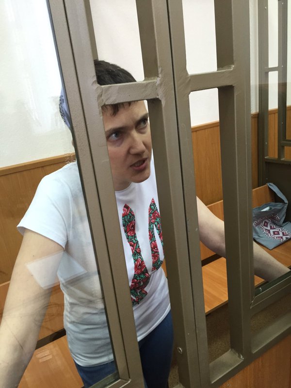 Она сказала, что не доживет до 21-22 марта: мама о Надежде Савченко