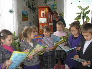 Як познайомити з сучасною українською літературою дітей у зоні АТО?