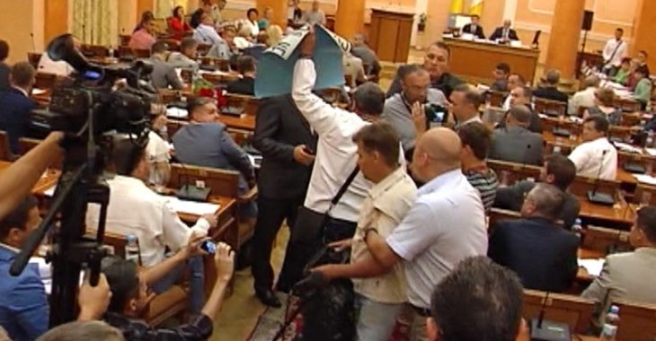 На охорону міськради Одеси скаржаться до міліції через побої На охорону міськради Одеси скаржаться до міліції через побої