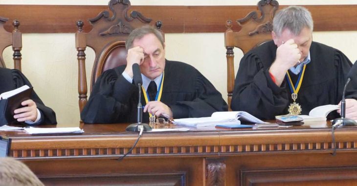 Судді намагаються скасувати рішення про їх звільнення — активіст Судді намагаються скасувати рішення про їх звільнення — активіст