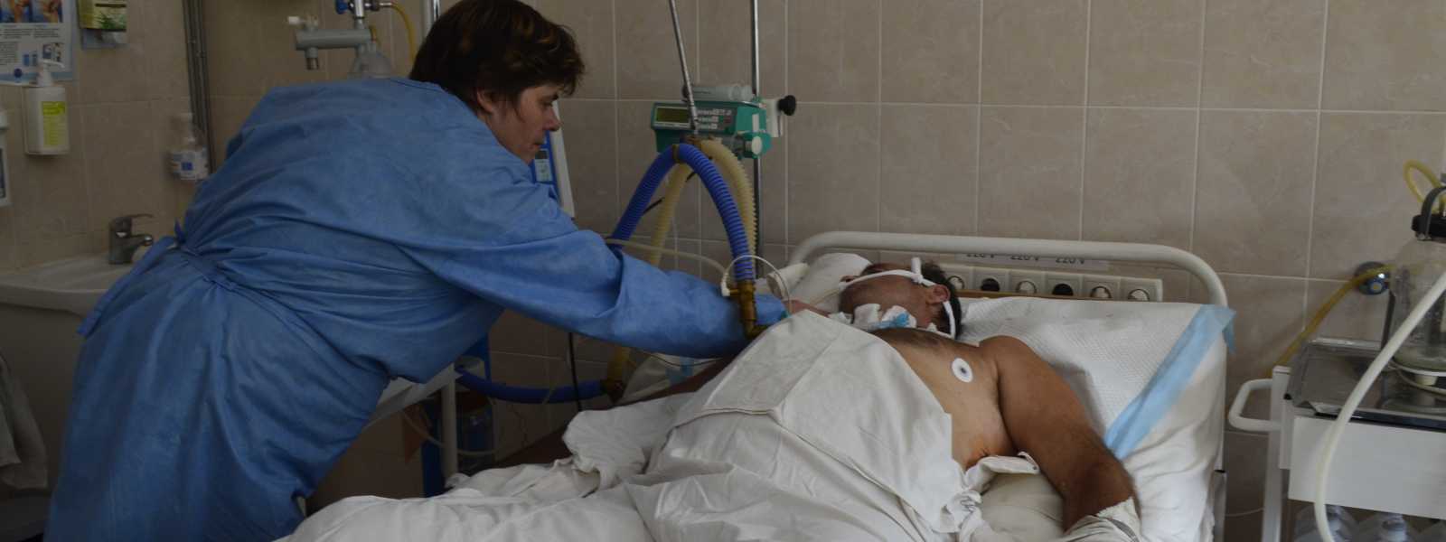 Лікарні, яка рятує життя бійців з АТО, виділяють 100 тис. грн на 2016 рік