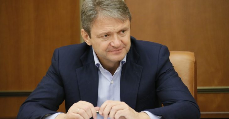 У МЗС Франції пояснили, чому міністра з Росії пустили до ЄС попри санкції У МЗС Франції пояснили, чому міністра з Росії пустили до ЄС попри санкції