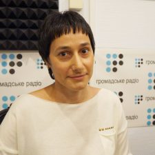 Олена Левчук