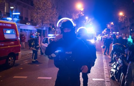 Теракты во Франции — огромный прокол французских спецслужб, — И. Семиволос