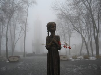 Понад 80 % українців визнають Голодомор (1932-33рр.) геноцидом, — історик Понад 80 % українців визнають Голодомор (1932-33рр.) геноцидом, — історик