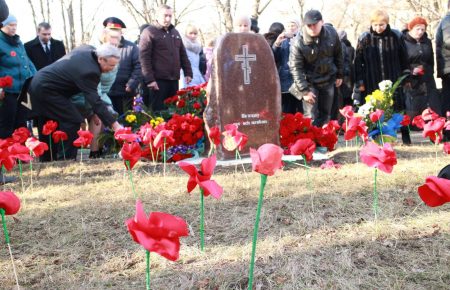 Жители Краматорска вспоминают жертв обстрела 10 февраля 2015 года