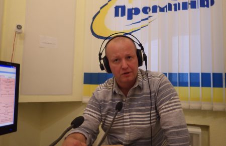 Довіра до російських ЗМІ в Україні зменшується, а до українських — зростає