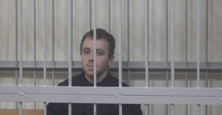 «На мене морально тиснуть», — підозрюваний у киданні гранати під ВР Гуменюк «На мене морально тиснуть», — підозрюваний у киданні гранати під ВР Гуменюк