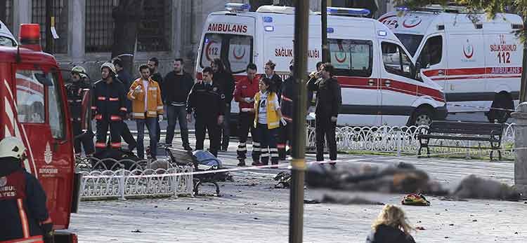 Принаймні 10 загиблих та 15 поранених у Стамбулі в результаті вибуху