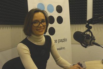Можна обурюватись, а можна встати і щось робити, — Леся Вакулюк Можна обурюватись, а можна встати і щось робити, — Леся Вакулюк
