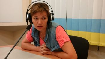 Багато людей не виїжджають, бо їх тут ніхто не чекає, — волонтерка про переселенців Багато людей не виїжджають, бо їх тут ніхто не чекає, — волонтерка про переселенців