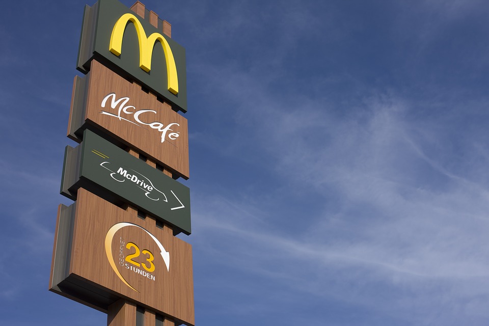 У «McDonald’s» не давали згоди на відкриття закладу в Луганську