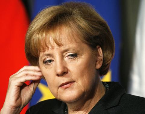 Німеччина інвестуватиме в Україну, коли вона втілить намічені реформи, — Меркель