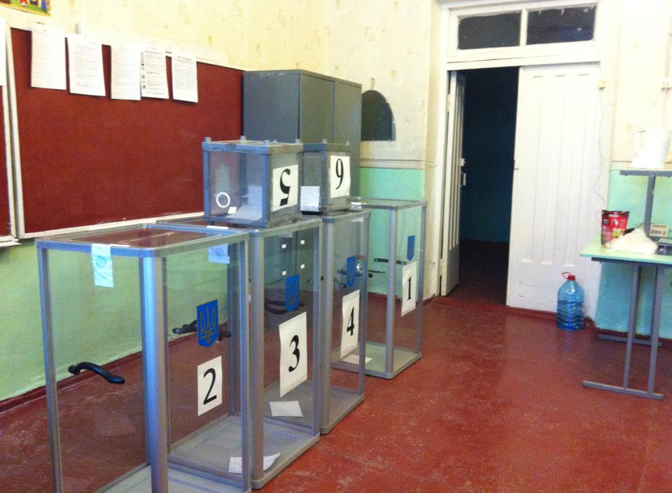 Міліція Луцька відкрила «гарячу лінію» для повідомлень  про порушення на виборах
