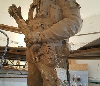 У Кривому Розі завершується будівництво монумента загиблим героям АТО
