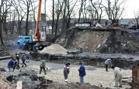 На Луганщині почали відновлювати міст між Сєвєродонецьком та Лисичанськом