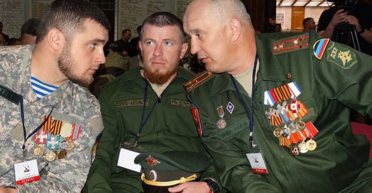 Лідери бойовиків «ДНР» та «ЛНР» приїхали на з'їзд до Москви Лідери бойовиків «ДНР» та «ЛНР» приїхали на з'їзд до Москви