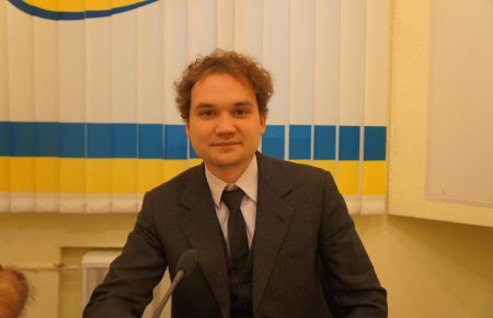 «Україні слід застосовувати санкції щодо Росії», — експерт Олександр Мусієнко