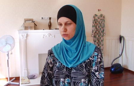 К жене пропавшего крымского татарина относятся, как к преступнице, — адвокат