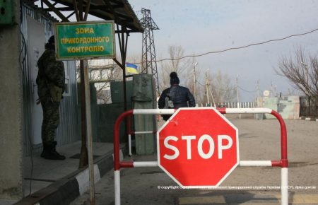 Українці продовжують везти контрабанду продуктів і техніки на непідконтрольні території