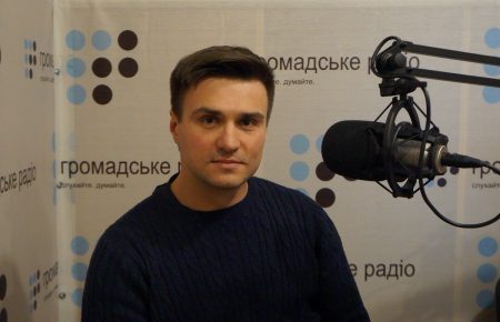 В Крыму боятся говорить на украинском, и поддерживают блокаду, — Александр Шульга