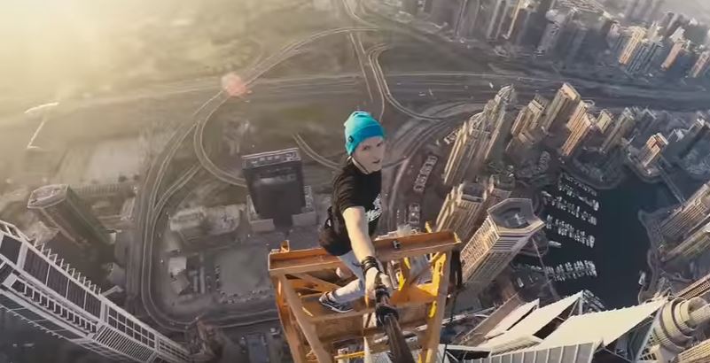 Український руфер Мустанг зняв на відео Дубаї з висоти 452 метри