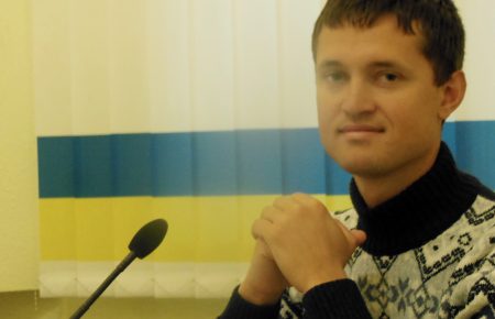 Не можна перетворити День захисника України на ремікс «23 лютого» — Подобєд