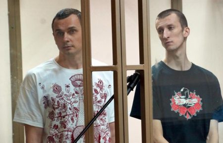 Чому суд над Олександром Кольченком і Олегом Сенцовим не завершився минулої п'ятниці?